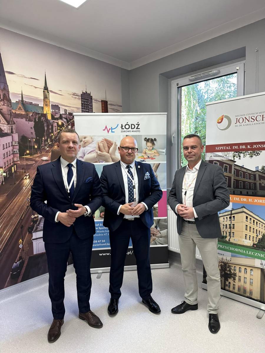 Otwarcie 7 w Łodzi Centrum Zdrowego i Aktywnego Seniora przy ul. Przyrodniczej 